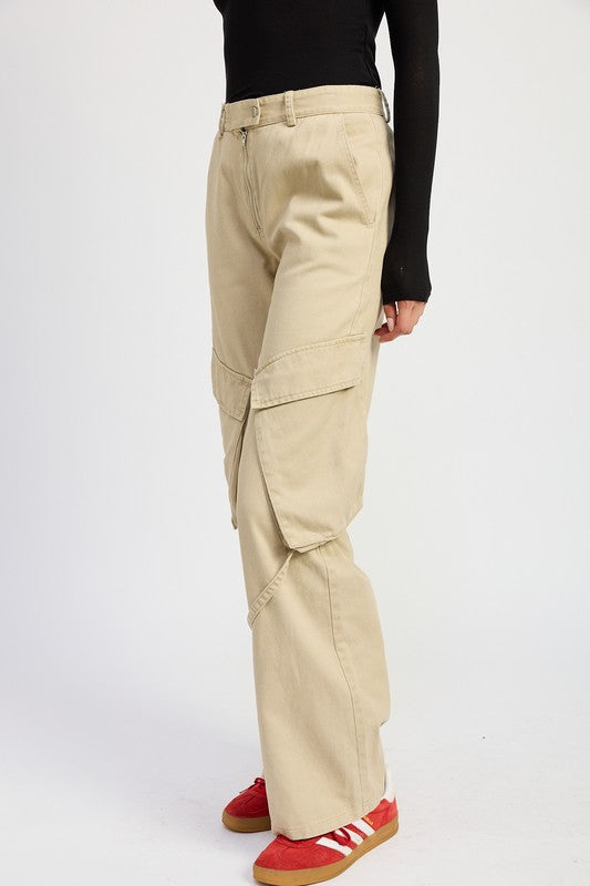 CARGO PANTS WITH POCKET DETAIL